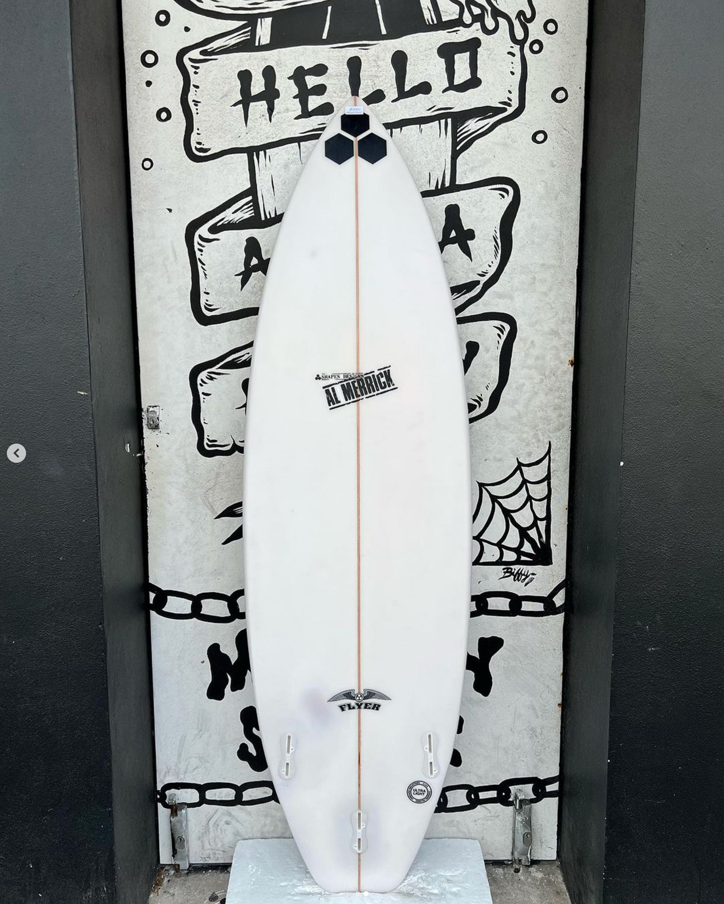 USED - 5'10 OG FLYER (29.4L)